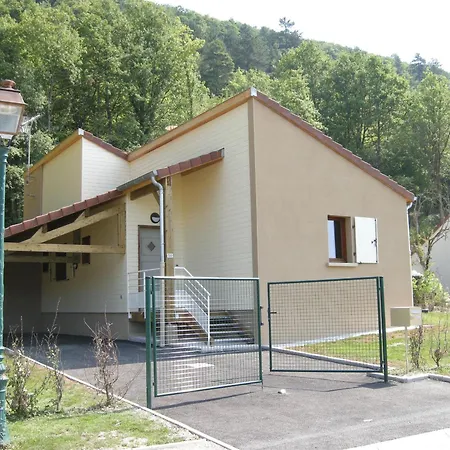 Confortable Avec Terrasse Et Jardin Cloture - Fr-1-611a-10 Vouecourt